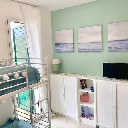 De Lux Swimming Pool, Parking, Garden Apartment Caorle