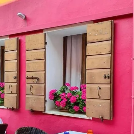 De Lux Swimming Pool, Parking, Garden Caorle