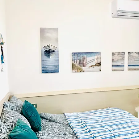 Apartment De Lux Swimming Pool, Parking, Garden *